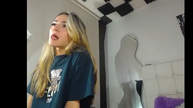 Snapshot of kaoz_36 chatting on 12-02-24, 08:11 kaoz 36 online show from 12-02-24, 08:11