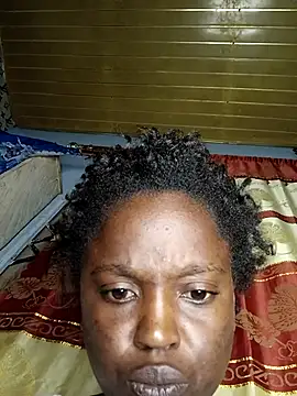 Crazybitchtheanalgoddess4 online show from 10-31-25, 04:13