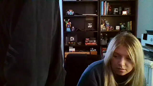 TheyCallMeSir6669 online show from 02-15-25, 07:06