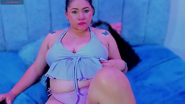 Snapshot of leny_ga chatting on 09-20-25, 01:12 leny ga online show from 09-20-25, 01:12
