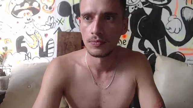 roystonee01 online show from 11-09-25, 11:19