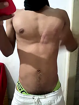 Snapshot of E_Himeros chatting on 09-26-25, 05:17 E Himeros online show from 09-26-25, 05:17