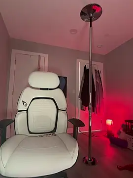 foxxyyyred online show from 12-22-25, 01:46