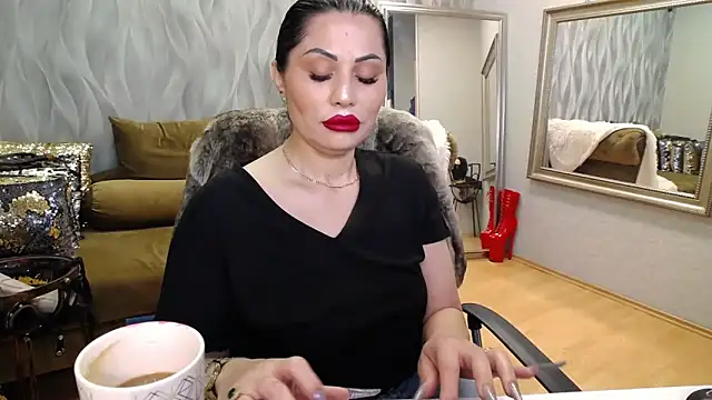 Sara Poison online show from 04-21-26, 02:51