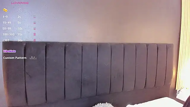 sweetsofia18 online show from 01-18-26, 07:17