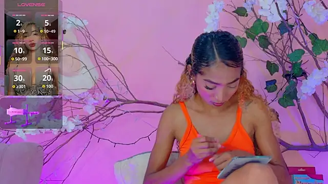 Charlotte Love10 online show from 04-08-26, 08:53