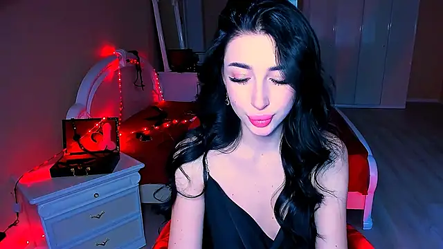 lovely desire online show from 01-20-25, 11:45