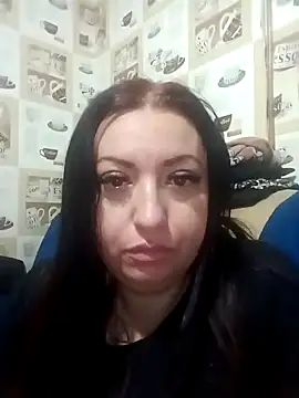 Snapshot of Veronica-Celie chatting on 12-25-24, 01:41 Veronica-Celie online show from 12-25-24, 01:41