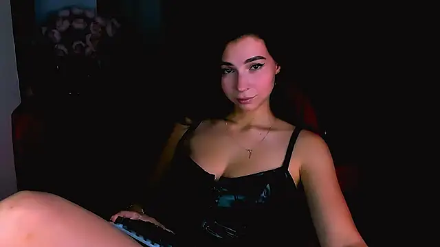 Snapshot of Beg_me_now chatting on 07-12-26, 04:31 Beg me now online show from 07-12-26, 04:31