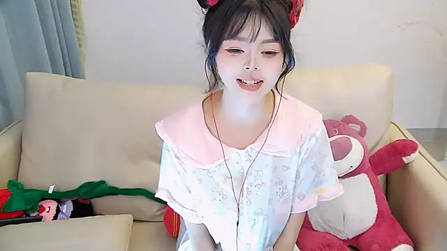 Snapshot of mango-a chatting on 01-22-25, 12:17 mango-a online show from 01-22-25, 12:17