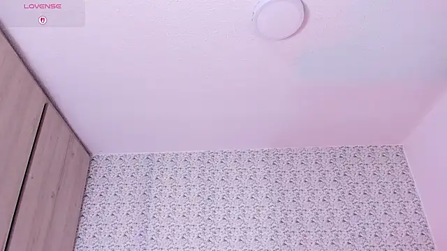 Sarajonnes online show from 11-13-25, 04:06