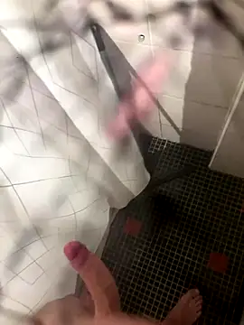 lescro95  online show from 11-23-25, 01:44