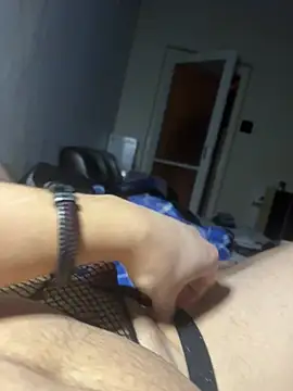 hungarianbi90 online show from 03-02-25, 01:15