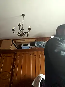 Dikkiduohottt online show from 11-12-25, 02:39