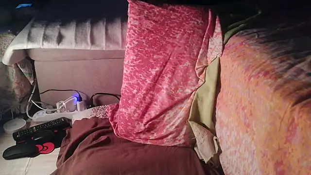 VeneRed online show from 02-27-25, 05:26