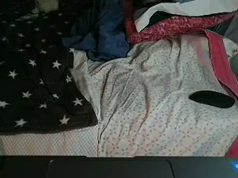 VeneRed online show from 03-23-26, 08:24