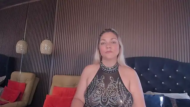 MalorySweet online show from 05-04-26, 01:07