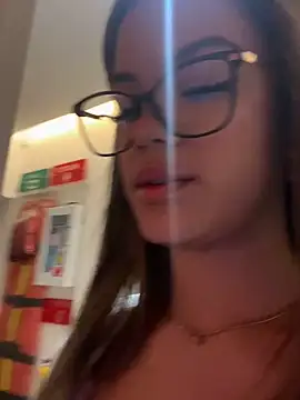 Alisha-Bond online show from 01-30-25, 02:38