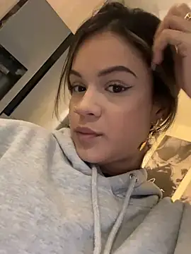 Alisha-Bond online show from 02-07-25, 11:03