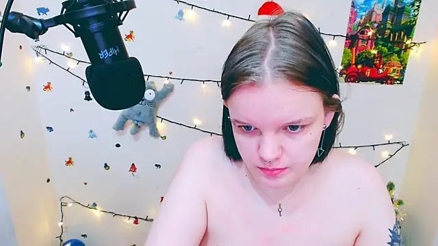 DivaMarisa online show from 12-20-24, 08:06