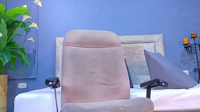 Iker bigdick online show from 11-22-25, 07:35