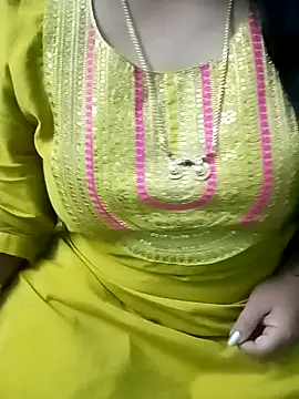 Snapshot of your-sameera chatting on 12-25-24, 04:43 your-sameera online show from 12-25-24, 04:43