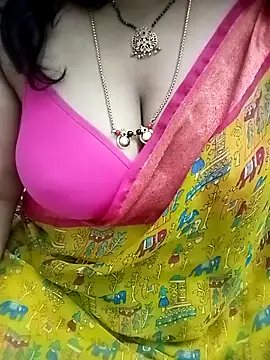 Snapshot of your-sameera chatting on 09-15-25, 04:34 your-sameera online show from 09-15-25, 04:34