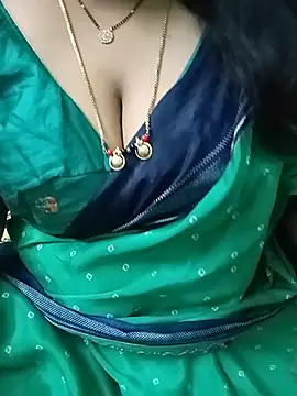 Snapshot of your-sameera chatting on 06-23-26, 04:32 your-sameera online show from 06-23-26, 04:32