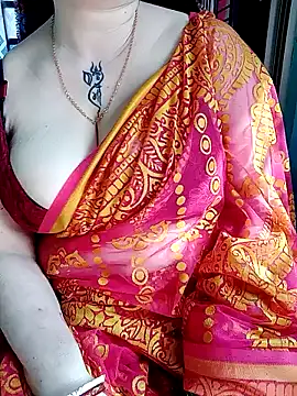 Snapshot of Raja_Ranii chatting on 01-12-25, 05:24 Raja Ranii online show from 01-12-25, 05:24