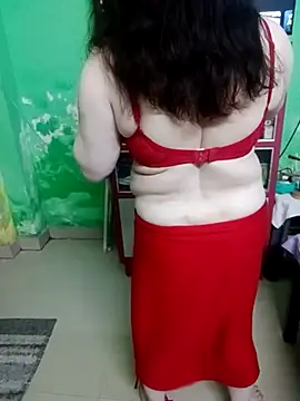 Snapshot of Raja_Ranii chatting on 03-03-25, 05:29 Raja Ranii online show from 03-03-25, 05:29