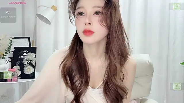 Carly 1 online show from 07-20-26, 06:49