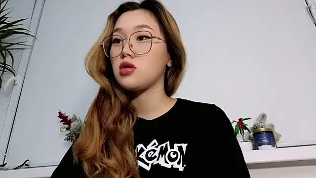 Jennatyan online show from 12-05-25, 11:30