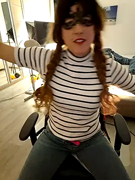 Hexe12346 online show from 11-10-25, 05:01