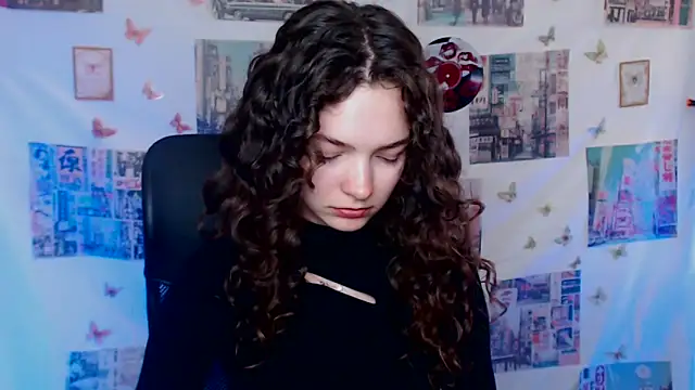  SusieSu  online show from 04-22-26, 12:07