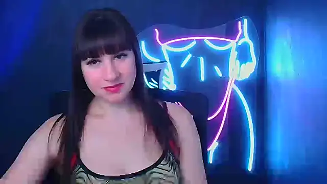 Snapshot of Violla_My chatting on 01-16-25, 06:46 Violla My online show from 01-16-25, 06:46