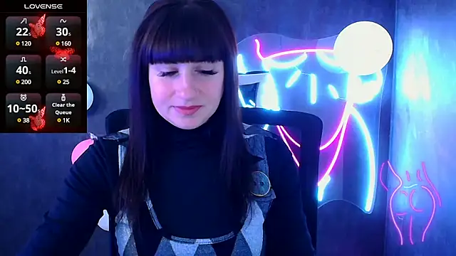 Snapshot of Violla_My chatting on 02-28-25, 06:43 Violla My online show from 02-28-25, 06:43