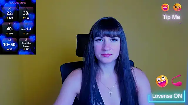 Snapshot of Violla_My chatting on 10-09-25, 03:04 Violla My online show from 10-09-25, 03:04