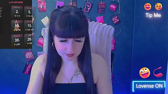 Snapshot of Violla_My chatting on 04-24-26, 05:43 Violla My online show from 04-24-26, 05:43