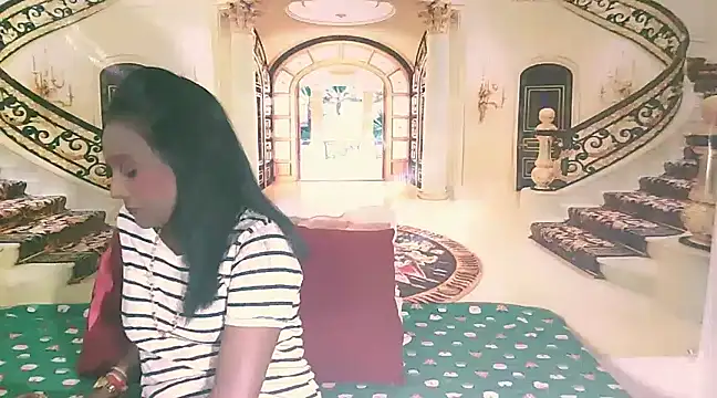 IndianLoveBug online show from 12-28-24, 05:14