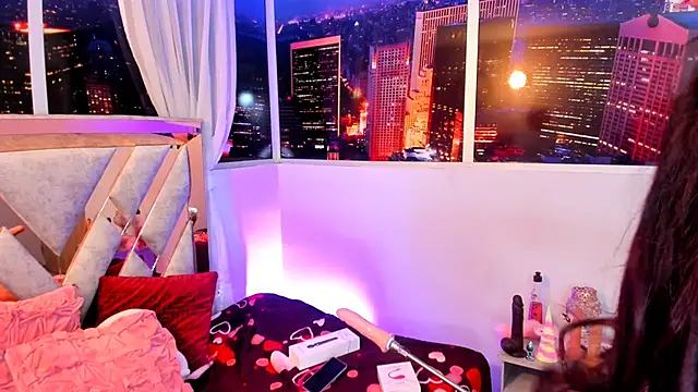 Tiffany sander online show from 02-11-25, 05:16