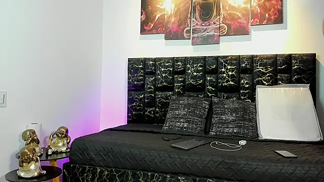 BastianFerrari online show from 10-04-25, 03:37