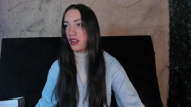 Scarlett  Fox   online show from 11-05-25, 11:21