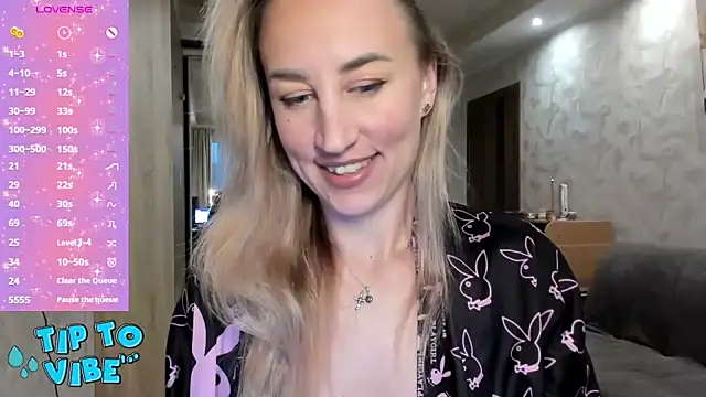 lady Nati online show from 01-18-25, 01:29