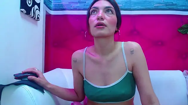 ReiLyMalkova online show from 12-06-24, 04:49