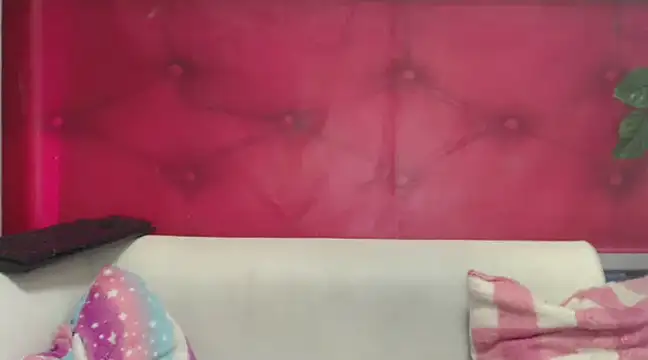 ReiLyMalkova online show from 02-11-25, 05:29