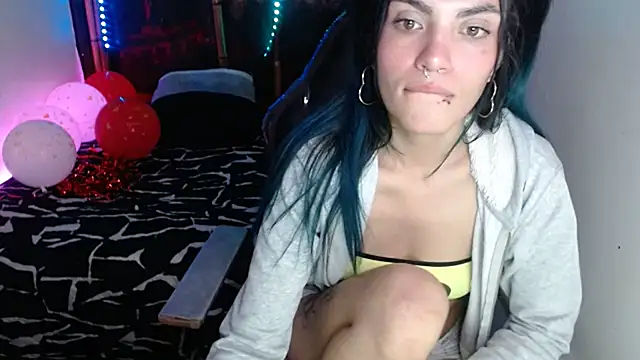 ReiLyMalkova online show from 02-17-25, 05:43