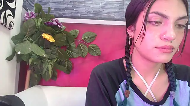 ReiLyMalkova online show from 03-13-25, 10:15