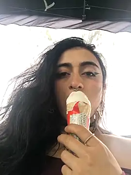 Lila Desiree online show from 02-04-26, 07:42