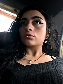 Lila Desiree online show from 04-21-26, 10:12