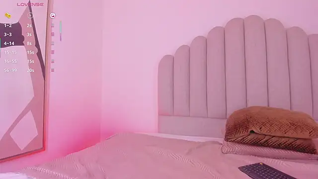 Nikki Angel  online show from 11-08-25, 07:23